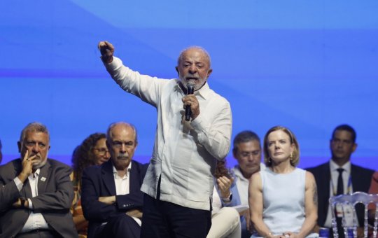 Lula responde a Flávio e dispara: “O Opala é o pai dele, que está no desmanche”