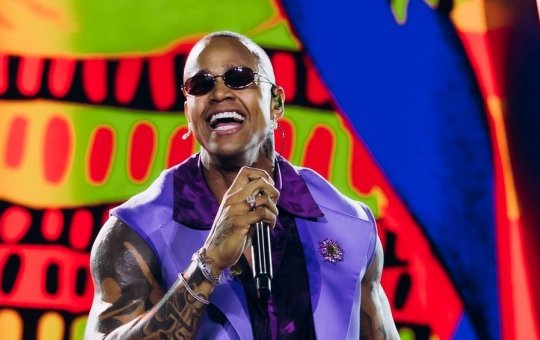 Segunda parte do projeto “Léo Santana 20 Anos – DNA de GG” chega às plataformas