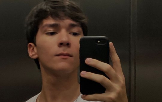 Aluno tira zero na redação da Fuvest após usar linguagem rebuscada e processa reitor da USP