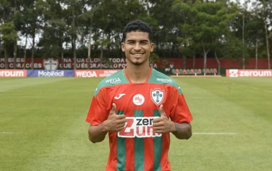 Vitória acerta contratação de Renê e anuncia reforço nas redes sociais