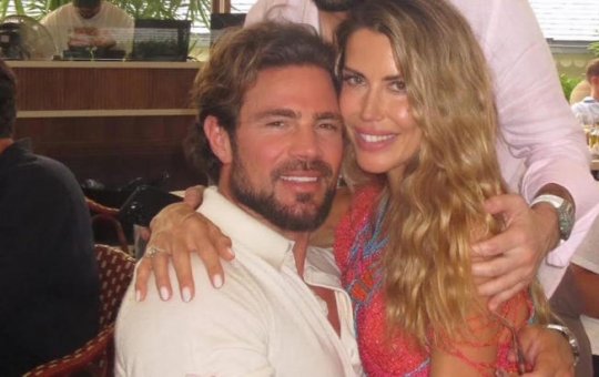 Ex de Vorcaro quebra o silêncio após escândalo do Banco Master: “Fui linchada e vulgarizada”