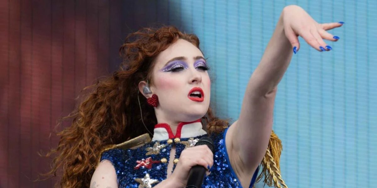 Falsa proximidade: por que fãs cobram acesso a famosos e por que eles estão se afastando