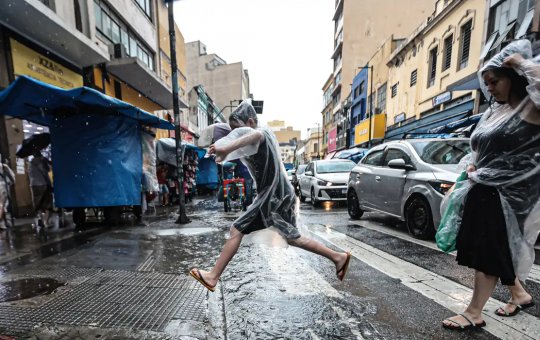Chuva forte cancela evento do aniversário de Salvador ao ar livre