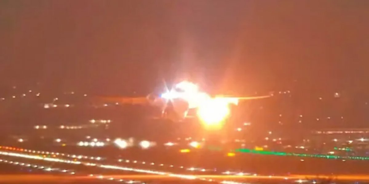 Avião que ia para EUA pega fogo após decolagem e faz pouso de emergência em Guarulhos