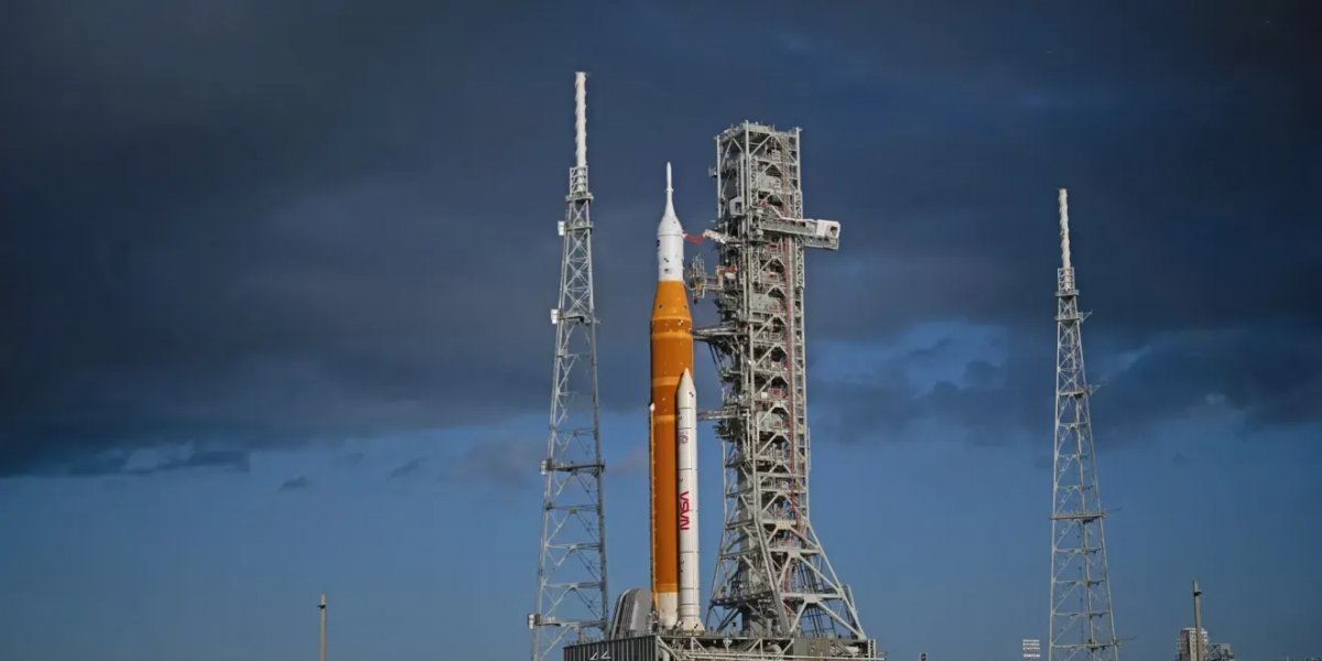 Foguete da missão Artemis II