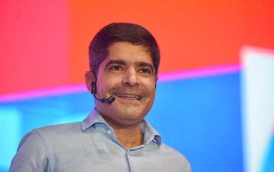 ACM Neto admite erros na eleição de 2022 e diz que decisão sobre vice influenciou resultado