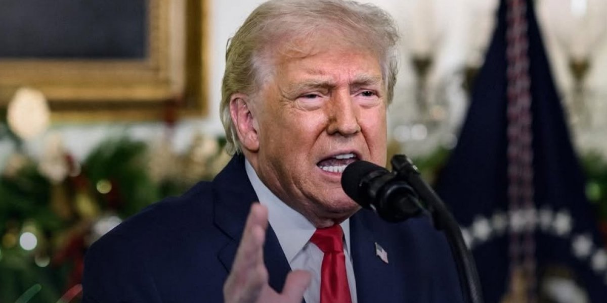 EUA sobrevoa espaço aéreo iraniano com bombardeiros nucleares pela primeira vez