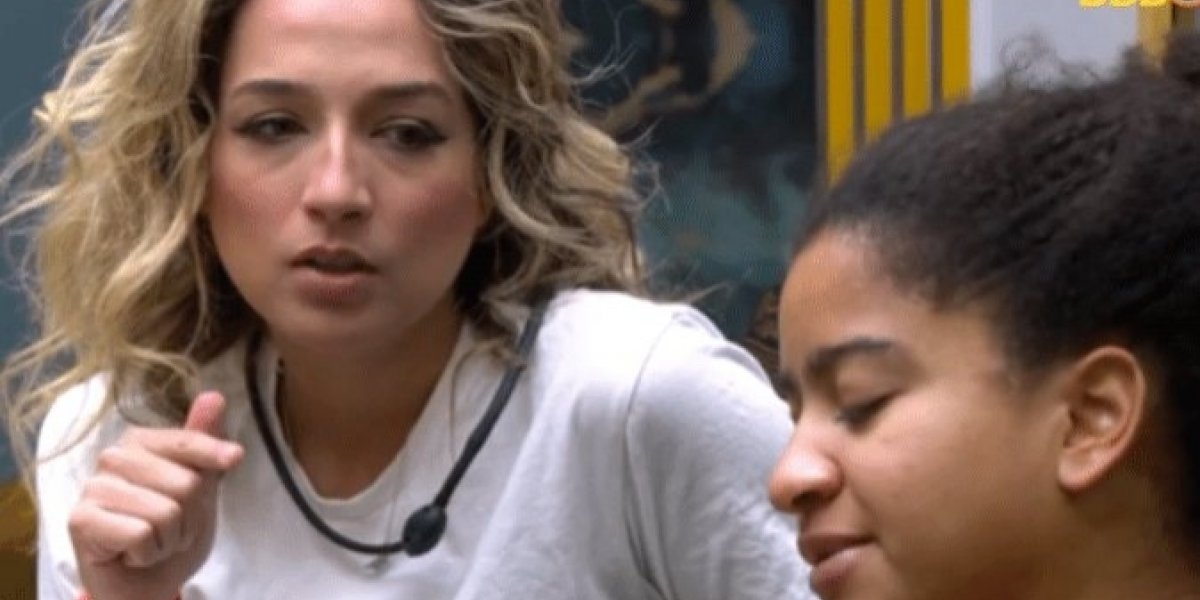 Expulsão? Samira usa a mão para afastar Milena e cena causa reação na web