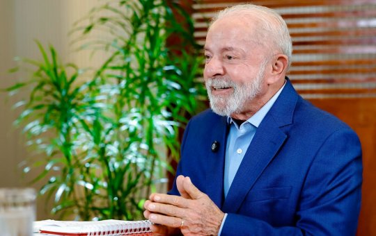 Lula sugere a criação do Pé-de-Meia para estudantes universitários