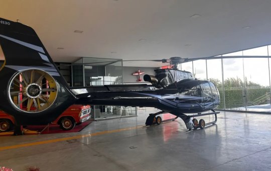 PF apreende helicóptero e 20 carros em operação sobre venda de sentenças