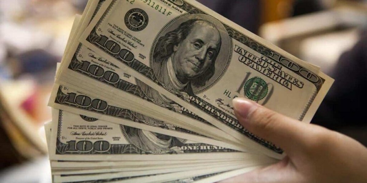 Dólar cai e fecha a R$ 5,51 com otimismo por trégua na guerra