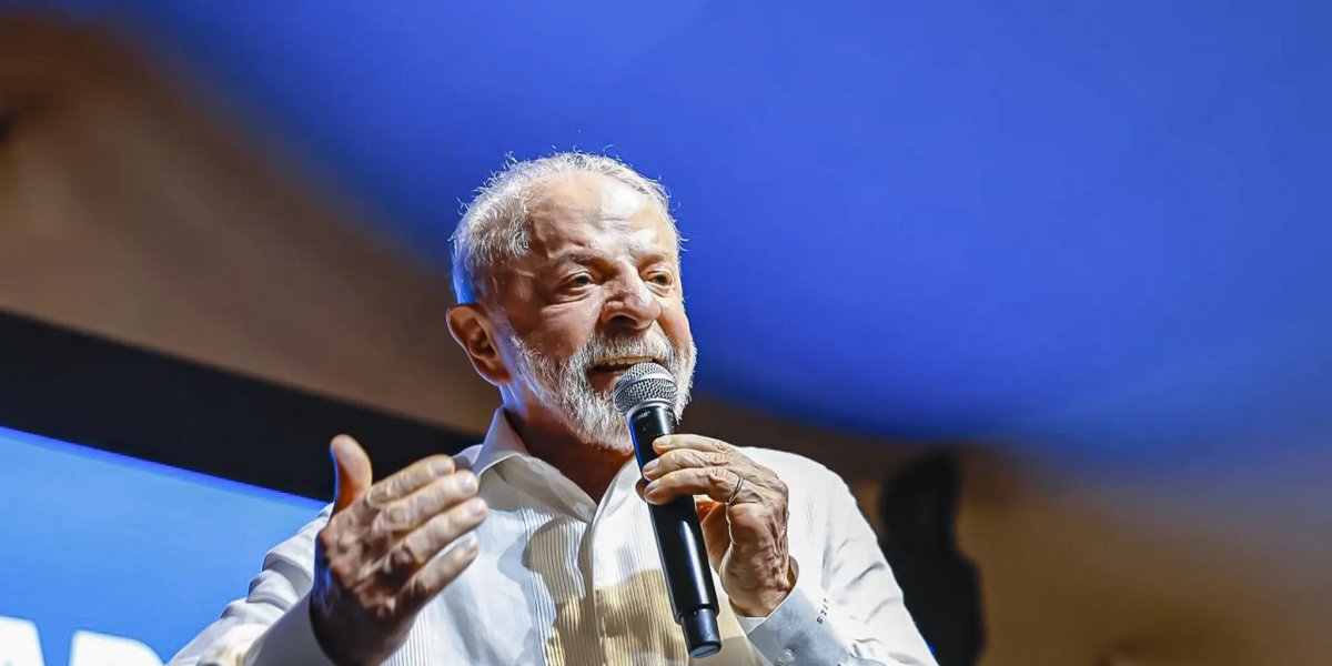 Lula reclama sobre aumento de gás de cozinha e pode cancelar leilão da Petrobrás