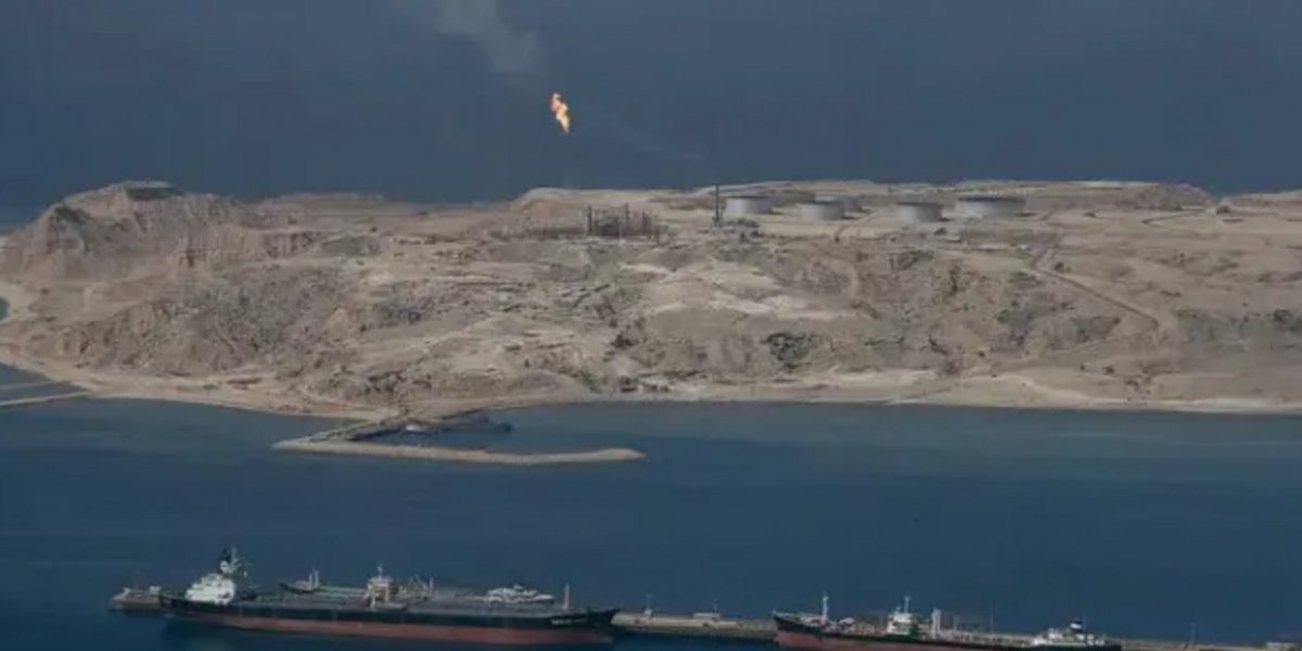 Irã autoriza passagem de navios com bens essenciais pelo Estreito de Ormuz