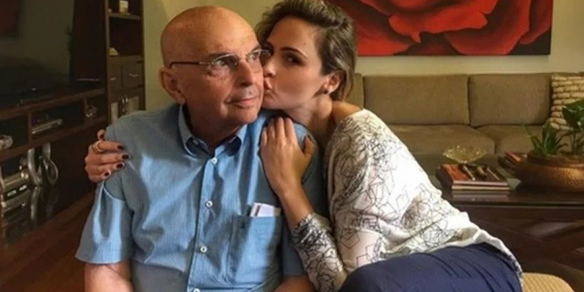 Pai de Ana Paula Renault, de 96 anos, é internado em hospital de Belo Horizonte