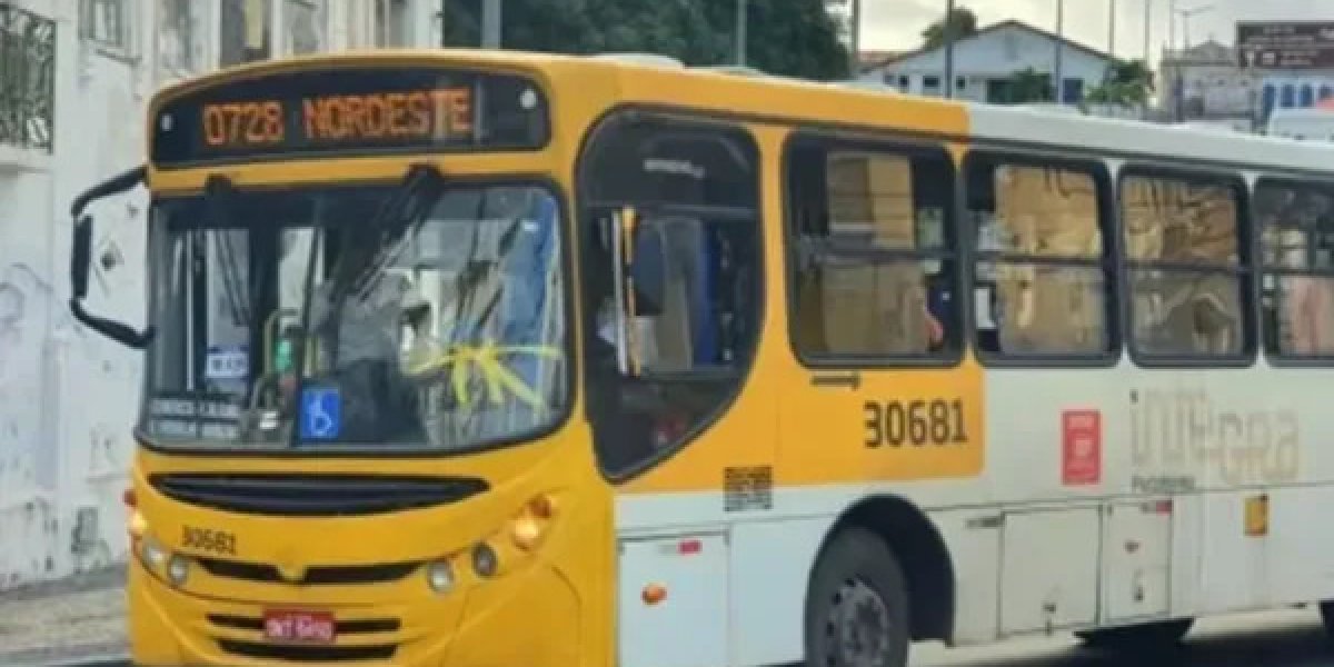 Após confronto armado entre suspeitos e PM, ônibus deixam de circular no Nordeste de Amaralina