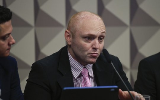 Hacker Delgatti tem pena reduzida por Moraes após nota alta no Enem