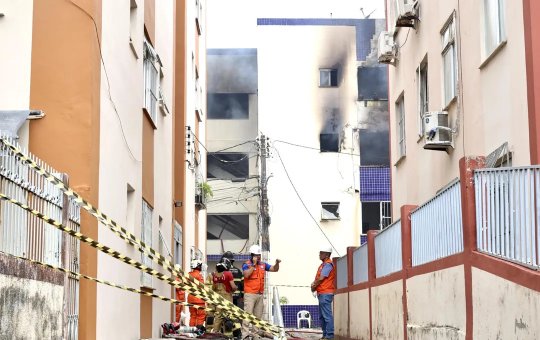 Demolição de partes de prédio atingido por explosão no Stiep começa nesta quarta