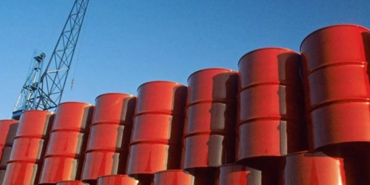 Preço do petróleo despenca após EUA suspenderem ataques ao Irã