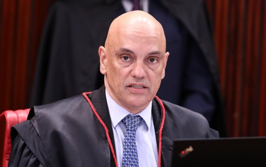 Moraes determina devolução de equipamentos de jornalista investigado por suposta perseguição a Dino