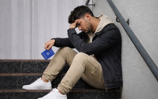 Geração “nem-nem”: por que milhões de jovens no Brasil não estudam nem trabalham?
