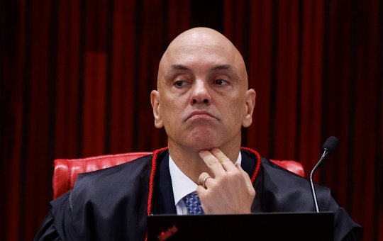 Moraes ignora repórter após palestra e afirma: “não estou falando com a imprensa”
