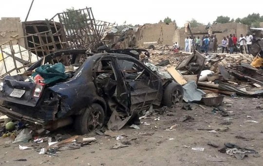 Ataque aéreo em mercado na Nigéria deixa ao menos 100 pessoas mortas