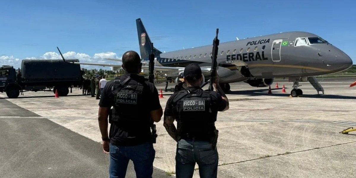 Ação da PF mira facções e resulta na prisão de 66 foragidos na Bahia