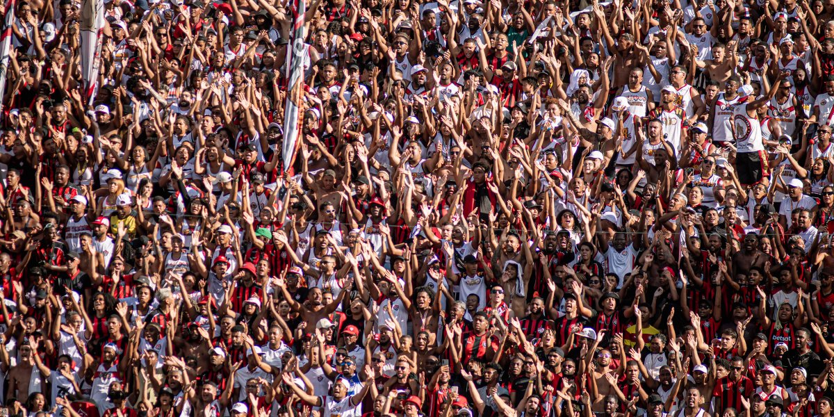 Torcida do Vitória no Barradão