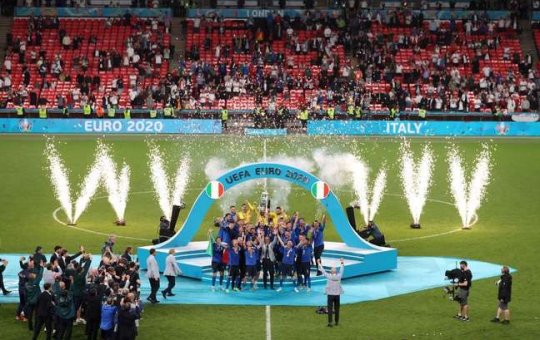 Após insultos racistas na final da Euro 2020, torcedor inglês é preso