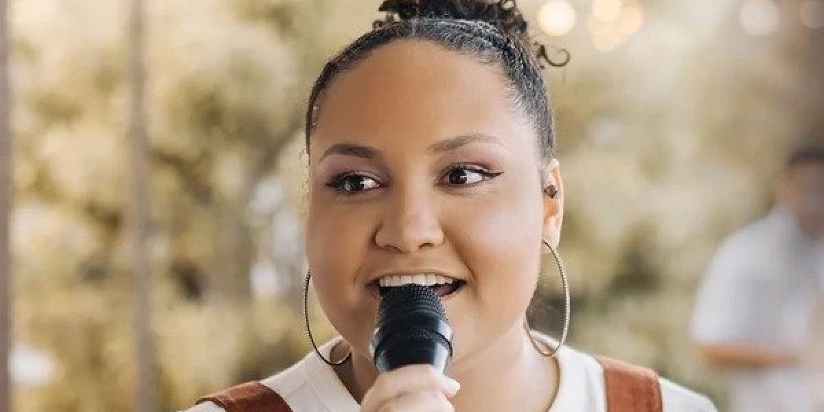 Acidente que matou cantora em parque pode ter sido causado por “excesso de peso”, diz operador