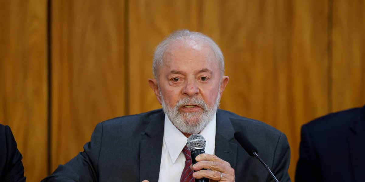 Lula envia PL ao Congresso para acabar com a escala 6×1 e reduzir jornada para 40 horas