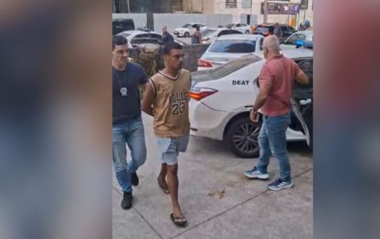 Ambulante é preso após cobrar R$ 10 mil por espetinho de turista no Rio de Janeiro