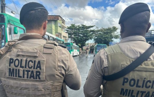 Ônibus seguem sem circular em Tancredo Neves após morte de policial civil em Salvador