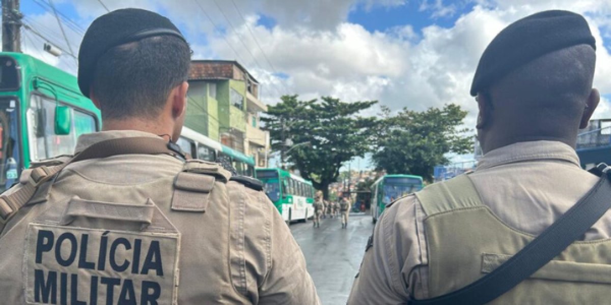 Ônibus seguem sem circular em Tancredo Neves após morte de policial civil em Salvador