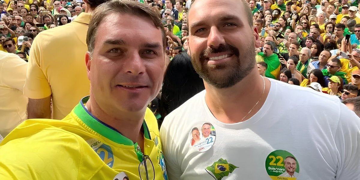 Flávio Bolsonaro descarta indicação de Eduardo como ministro em possível governo
