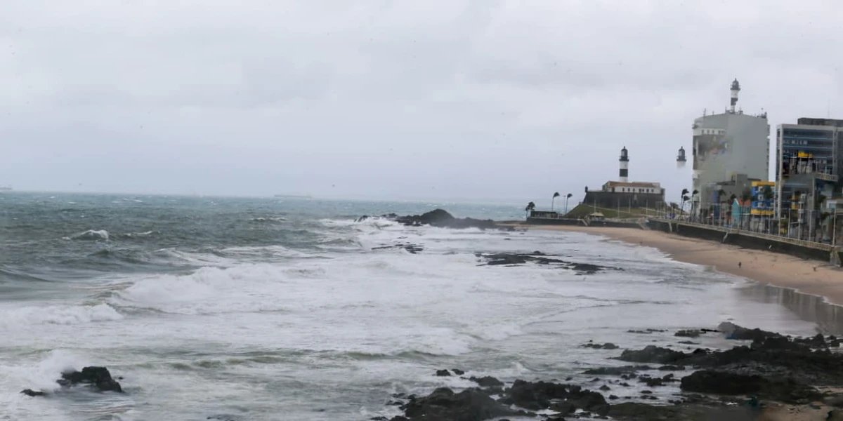 Salvador terá feriadão de calor com chuvas rápidas ao longo dos dias