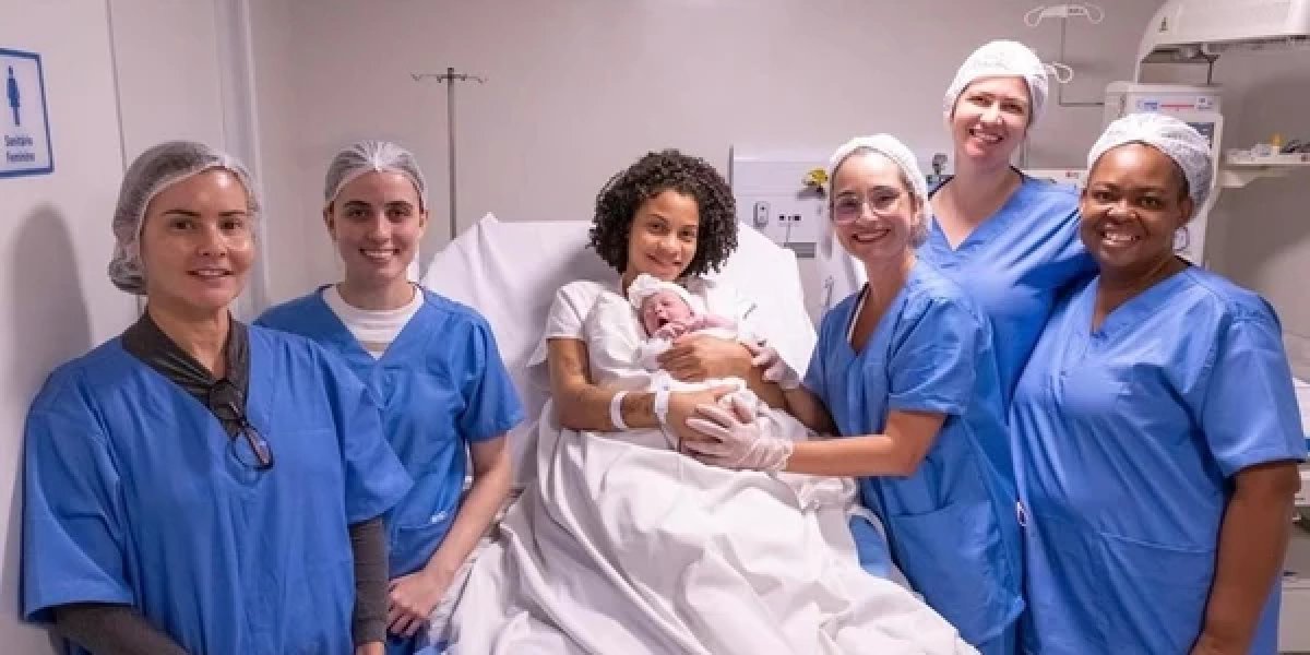 Primeira bebê nasce horas após inauguração da maternidade municipal de Salvador