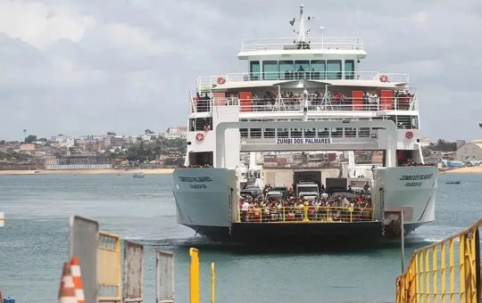 Botes de salvamento são furtados de ferry-boat em Salvador