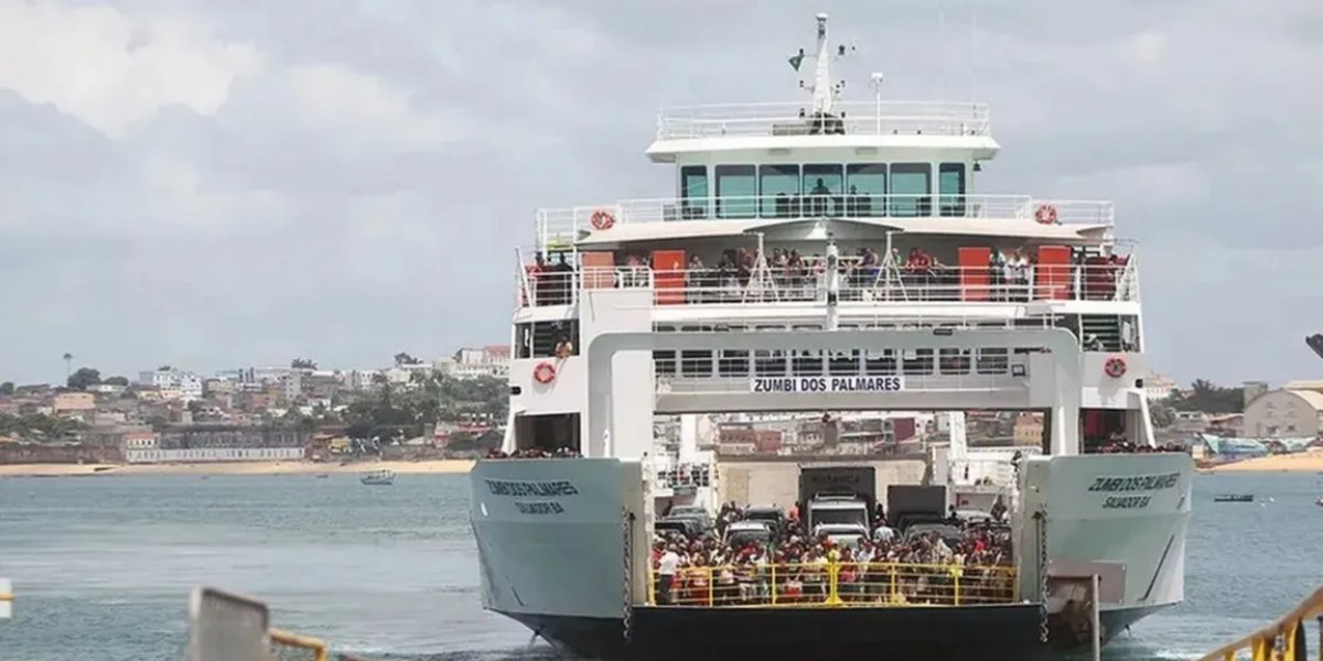 Botes de salvamento são furtados de ferry-boat em Salvador