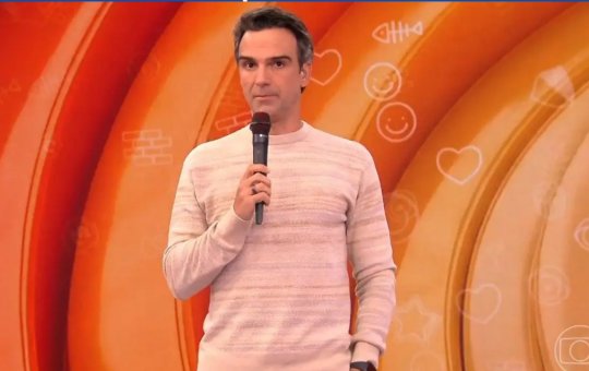 Após morte do pai de Ana Paula, Tadeu Schmidt quebra protocolo e revela sobre falecimento do seu irmão