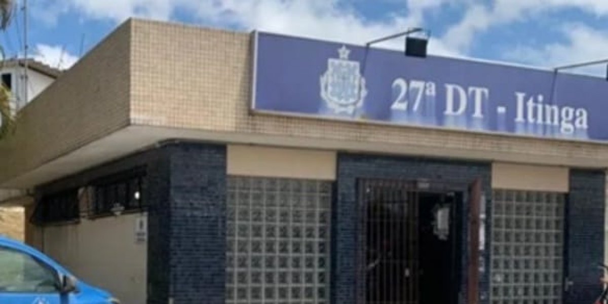 Dois homens são encontrados mortos dentro de carro roubado em Lauro de Freitas