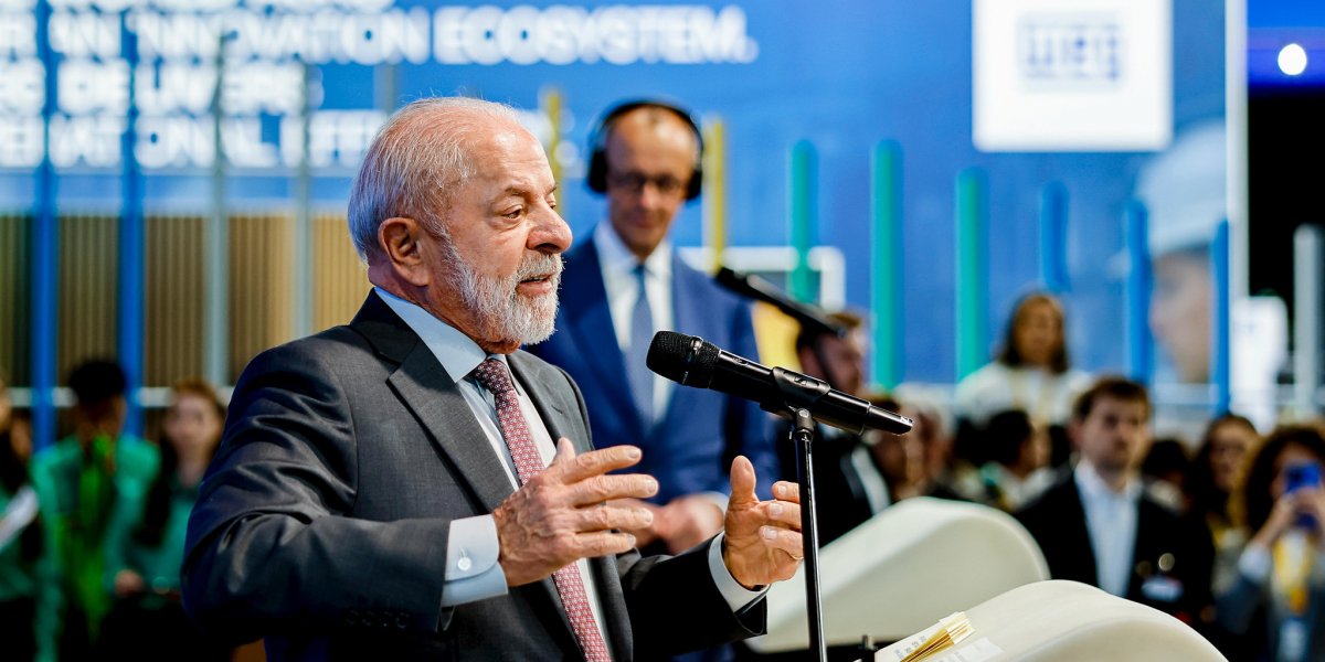 'Cansamos de ser tratados como um país pobre e pequeno', diz Lula sobre o Brasil em giro pela Europa