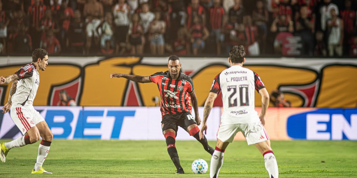 Flamengo x Vitória: saiba onde assistir, prováveis escalações e arbitragem