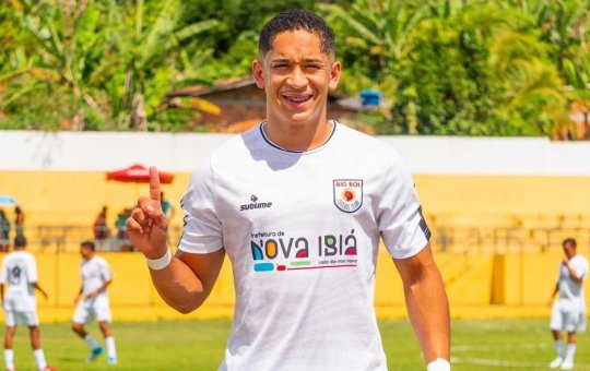 Blogueiro é encontrado morto após desaparecer em cachoeira no sul da Bahia; suspeita é de afogamento