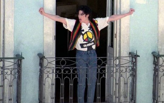 Presentes de Michael Jackson podem render fortuna a ex-motorista brasileiro