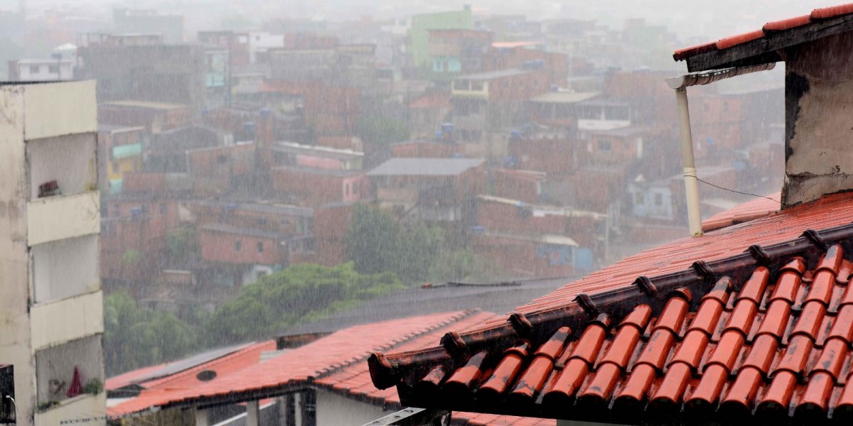 Chuvas persistem e Salvador segue em nível de Atenção com precipitações em torno de 140 mm nas últimas 72 horas