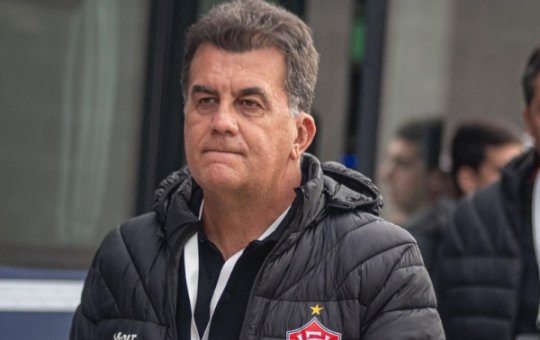 Após polêmicas na partida contra o Flamengo, Vitória envia representação oficial ao Comitê de Arbitragem da CBF