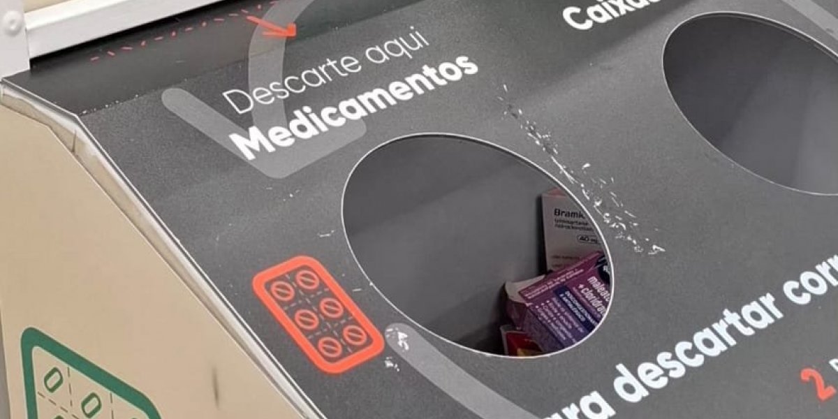 Ponto de coleta para o descarte correto de medicamentos em drogaria