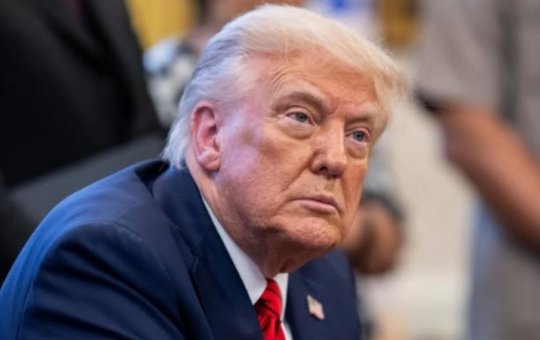 Trump publica imagem com frase “Chega de ser bonzinho” direcionada ao Irã