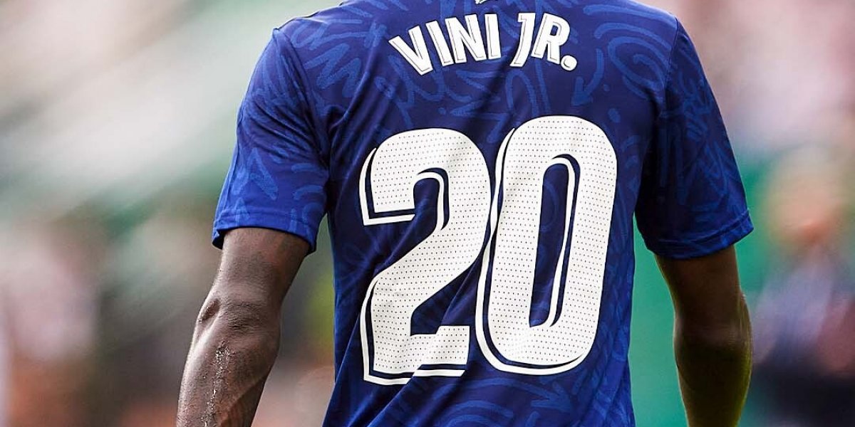 Seleção Brasileira: Vinícius Júnior lamenta ausência na lista de Tite